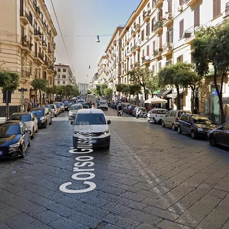 Aurora House 2 Napoli